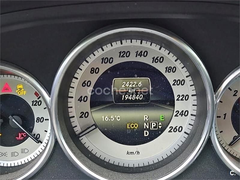 Usado Mercedes CLS250 204 CV (150 kW) 2013 Gris / plata Berlina