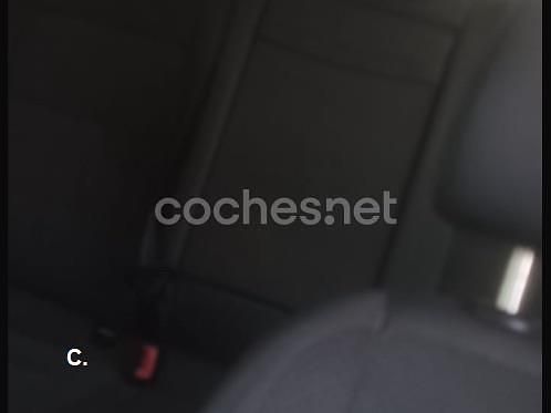 Usado VW Golf IV 110 CV (80 kW) 2005 Azul Berlina