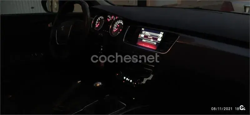 Usado Peugeot 508 Active 120 CV (88 kW) 2016 Negro Berlina