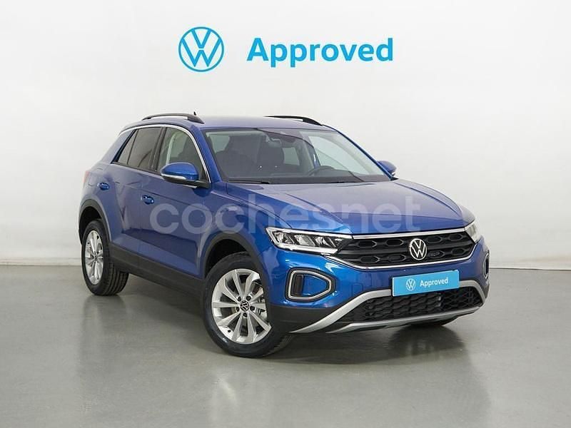 Azul Usado 2025 VW T-Roc Life SUV | 26.690 € (Precio justo) - Imagen 1/4