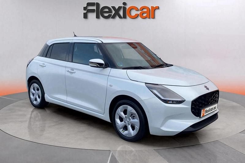 Blanco Usado 2024 Suzuki Swift Berlina | 14.490 € (Super precio) - Imagen 1/4