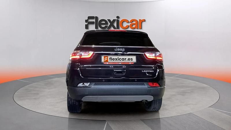 Usado Jeep Compass Limited 131 CV (96 kW) 2022 Negro SUV