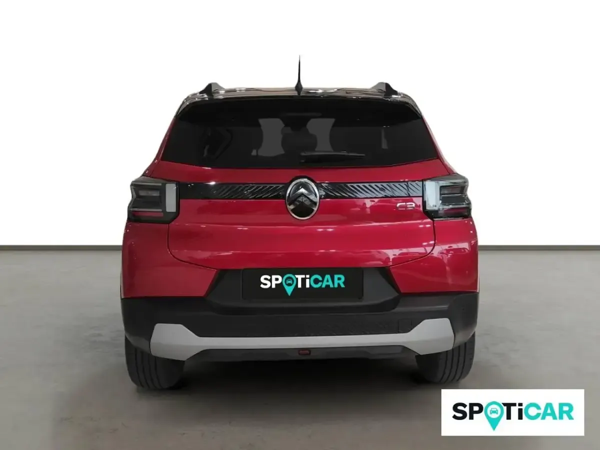 Usado Citroën C3 100 CV (73 kW) 2025 Rojo SUV