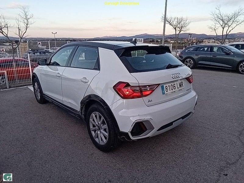 Usado Audi A1 Premium 110 CV (80 kW) 2021 Blanco SUV