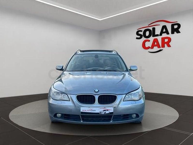 Usado BMW 525 177 CV (130 kW) 2005 Gris / plata Familiar
