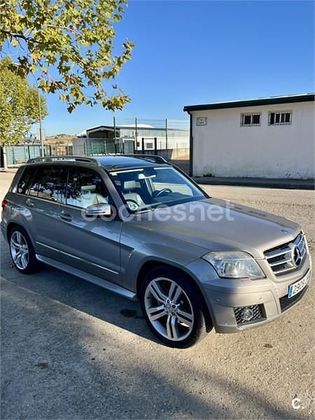 Gris / plata Usado 2009 Mercedes GLK320 SUV | 13.500 € (Precio justo) - Imagen 1/4