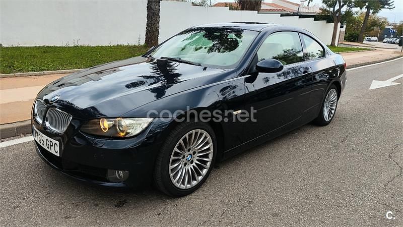 Usado BMW 320 177 CV (130 kW) 2009 Azul Coupe