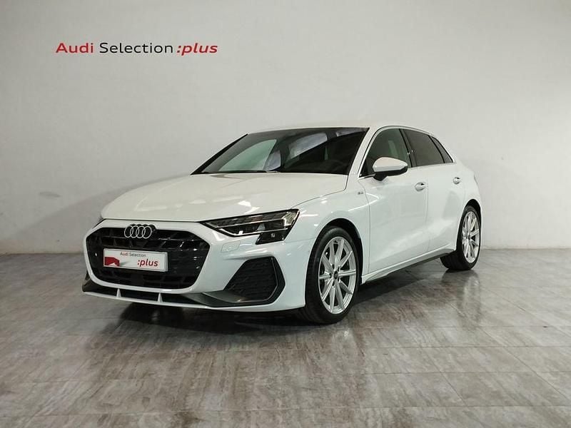 Usado Audi A3 S-Line 150 CV (110 kW) 2025 Blanco Berlina