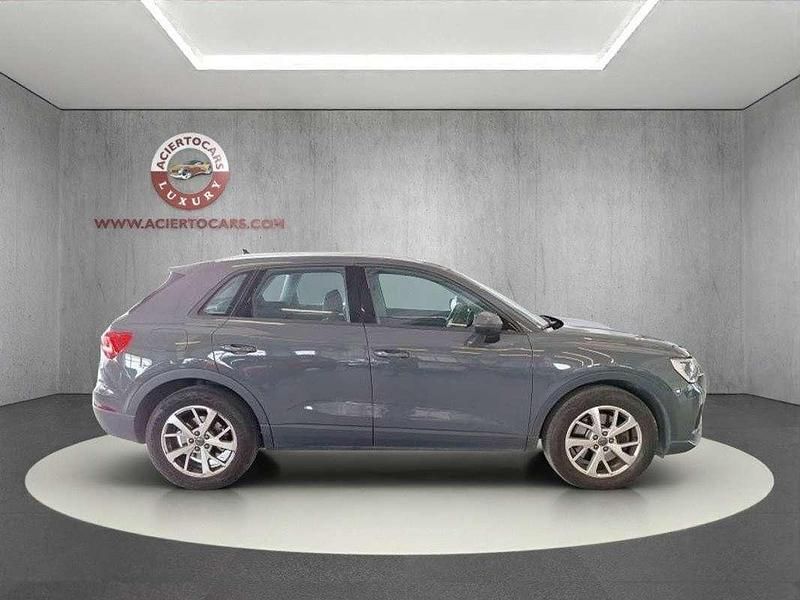Usado Audi Q3 Advanced 190 CV (139 kW) 2020 Gris / plata SUV