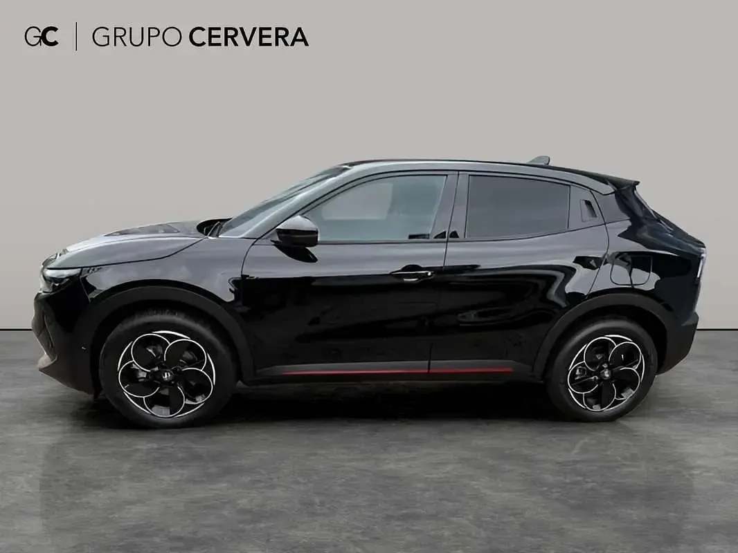 Nuevo Alfa Romeo Junior Sprint 147 CV (108 kW) 2026 Negro SUV