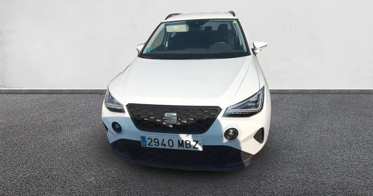 Usado Seat Arona Style 110 CV (80 kW) 2022 SUV
