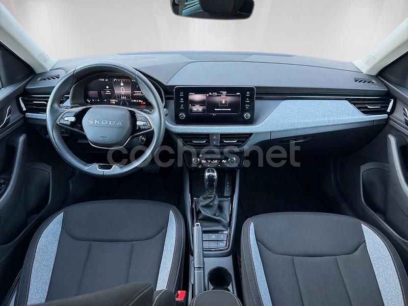 Usado Skoda Kamiq Selection 115 CV (84 kW) 2025 Negro SUV