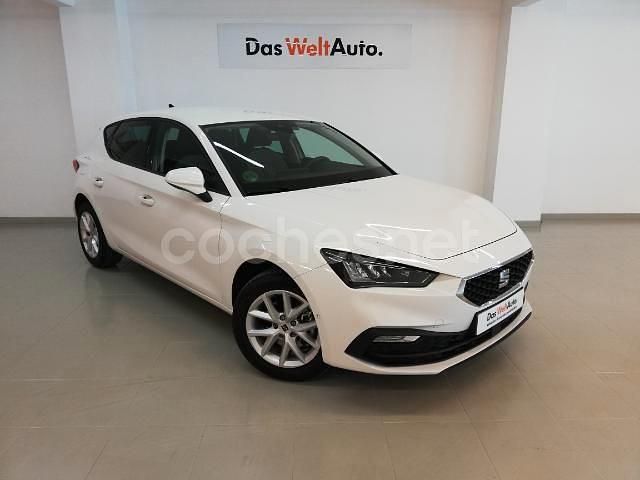 Blanco Usado 2024 Seat Leon Style Berlina | 19.900 € (Precio justo) - Imagen 1/4
