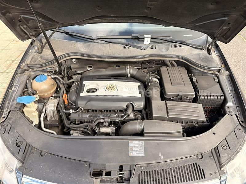 Usado VW Passat R-line 160 CV (117 kW) 2008 Azul Berlina