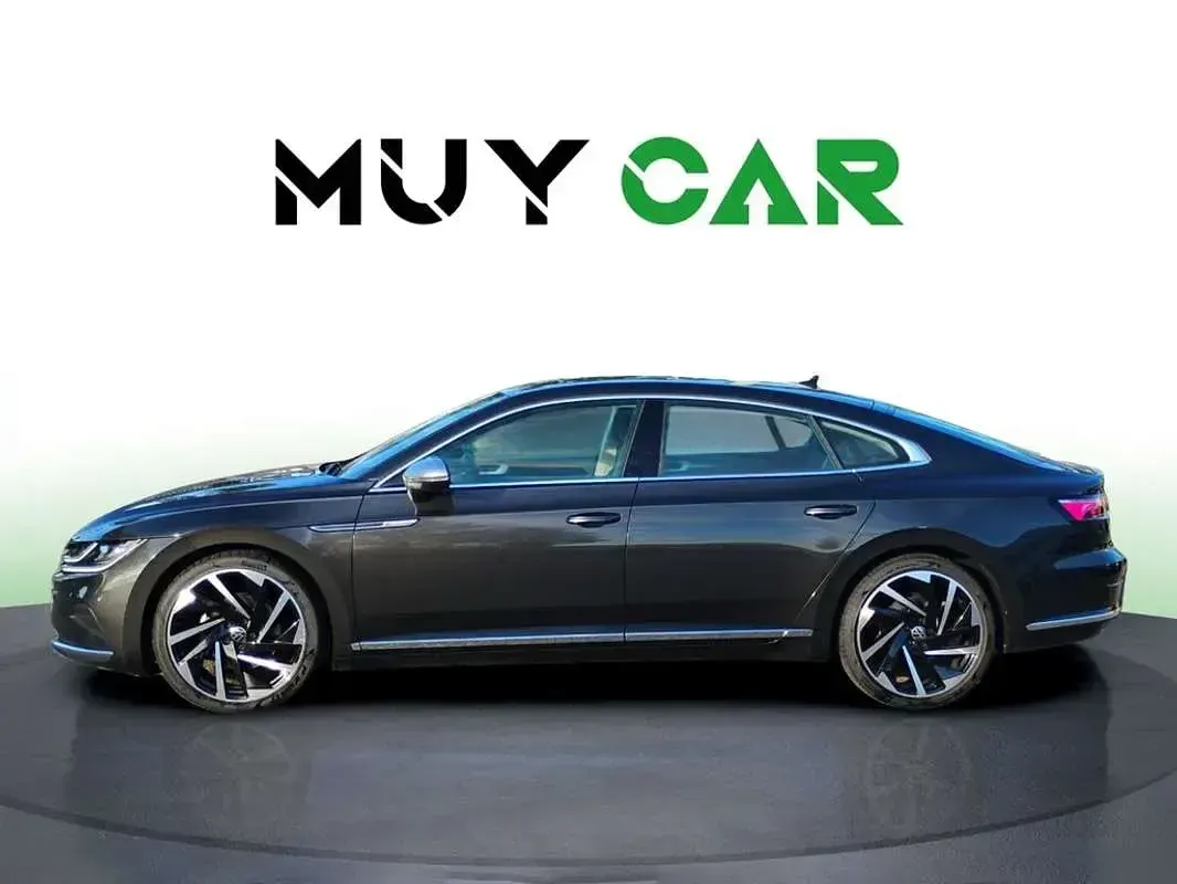 Usado VW Arteon Elegance 150 CV (110 kW) 2022 Gris Coupe