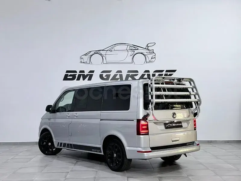 Usado VW Multivan 199 CV (146 kW) 2018 Gris / plata Monovolumen
