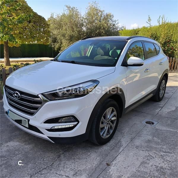 Blanco Usado 2018 Hyundai Tucson SUV | 13.750 € (Precio justo) - Imagen 1/4