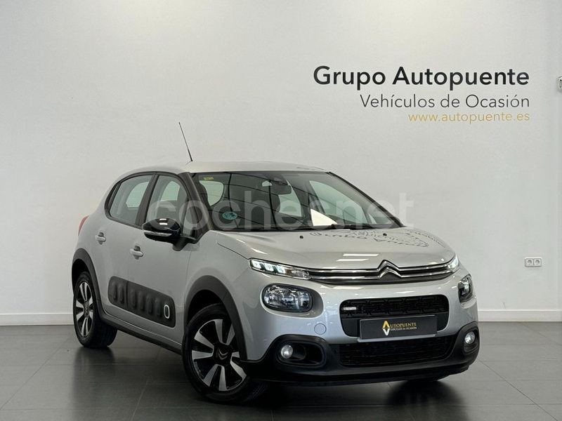 Gris / plata Usado 2017 Citroën C3 Feel Utilitario | 9990 € (Caro) - Imagen 1/4
