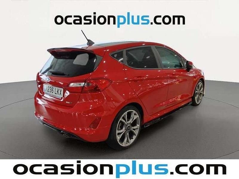 Usado Ford Focus ST-Line 155 CV (114 kW) 2020 Rojo Utilitario