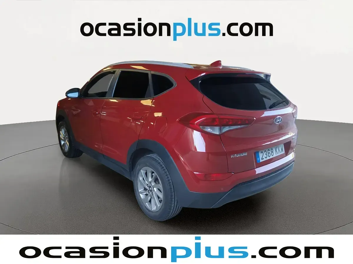 Usado Hyundai Tucson 131 CV (96 kW) 2018 Rojo SUV