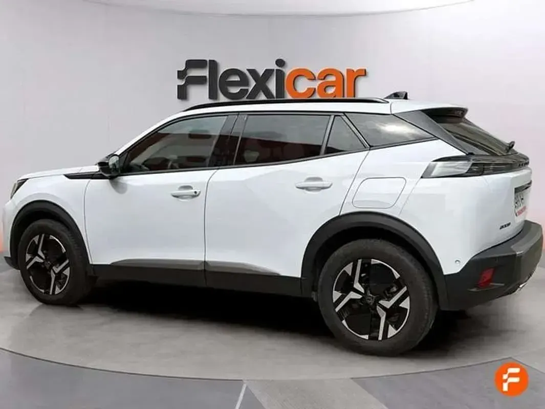 Usado Peugeot 2008 Allure 131 CV (96 kW) 2024 Blanco SUV