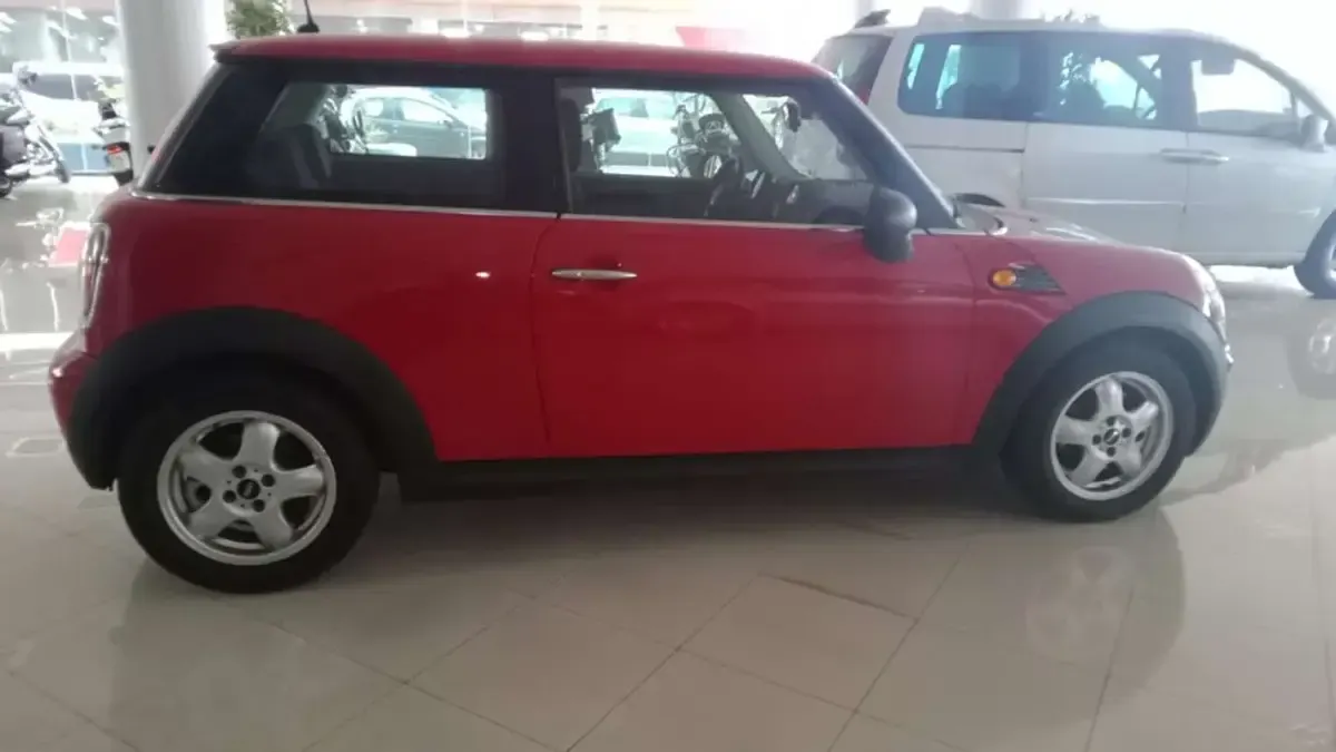 Usado Mini ONE 2007 Rojo Utilitario