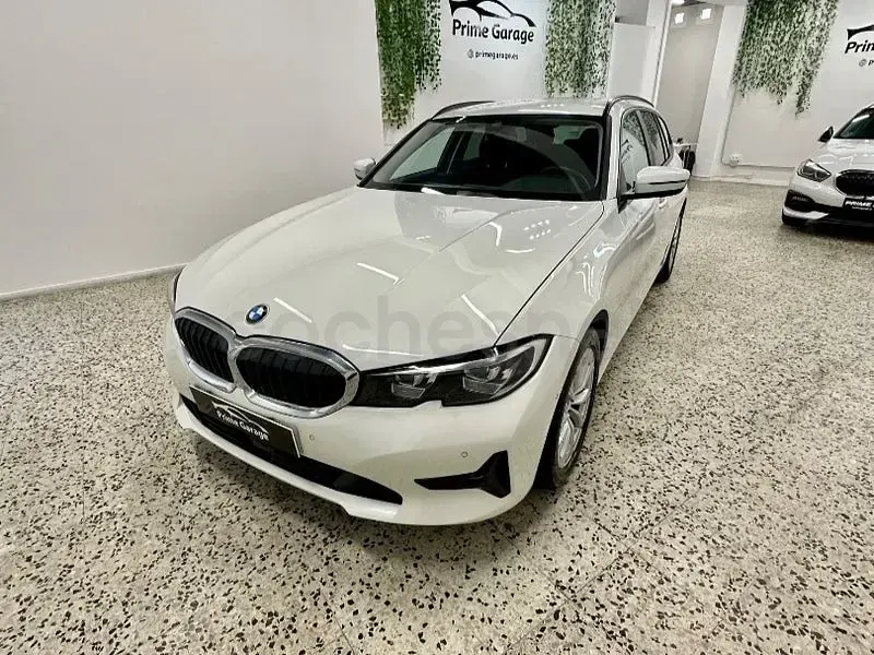 Usado BMW 320e 190 CV (139 kW) 2022 Blanco Familiar
