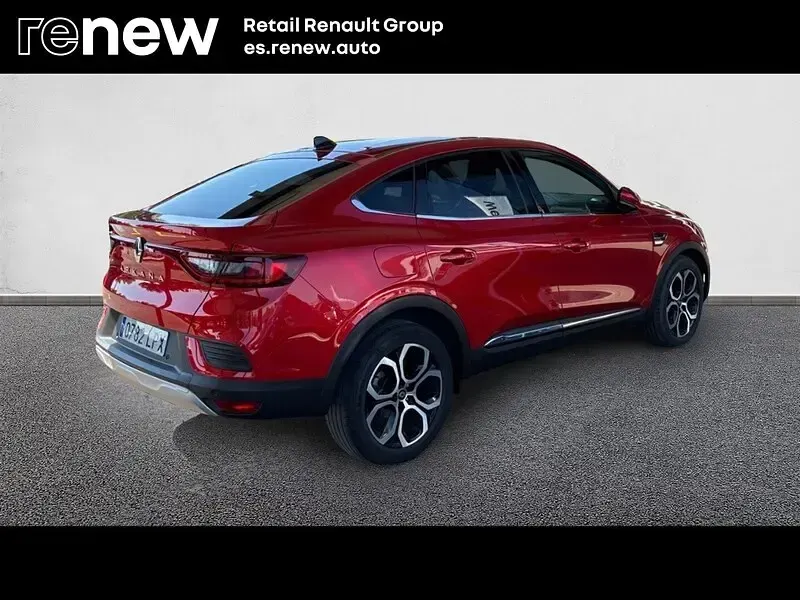 Usado Renault Arkana Zen 140 CV (102 kW) 2021 Rojo SUV