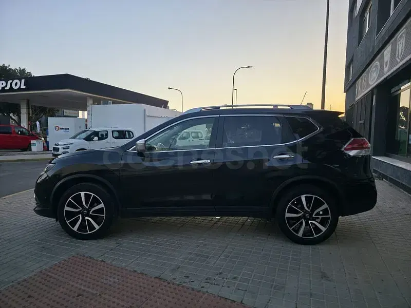 Używany Nissan X-Trail Tekna 130 KM (95 kW) 2014 Czarny SUV