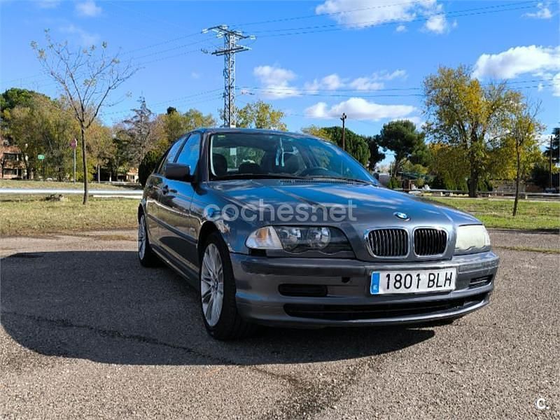 Gris / plata Usado 2001 BMW 320 Berlina | 3500 € (Precio justo) - Imagen 1/4