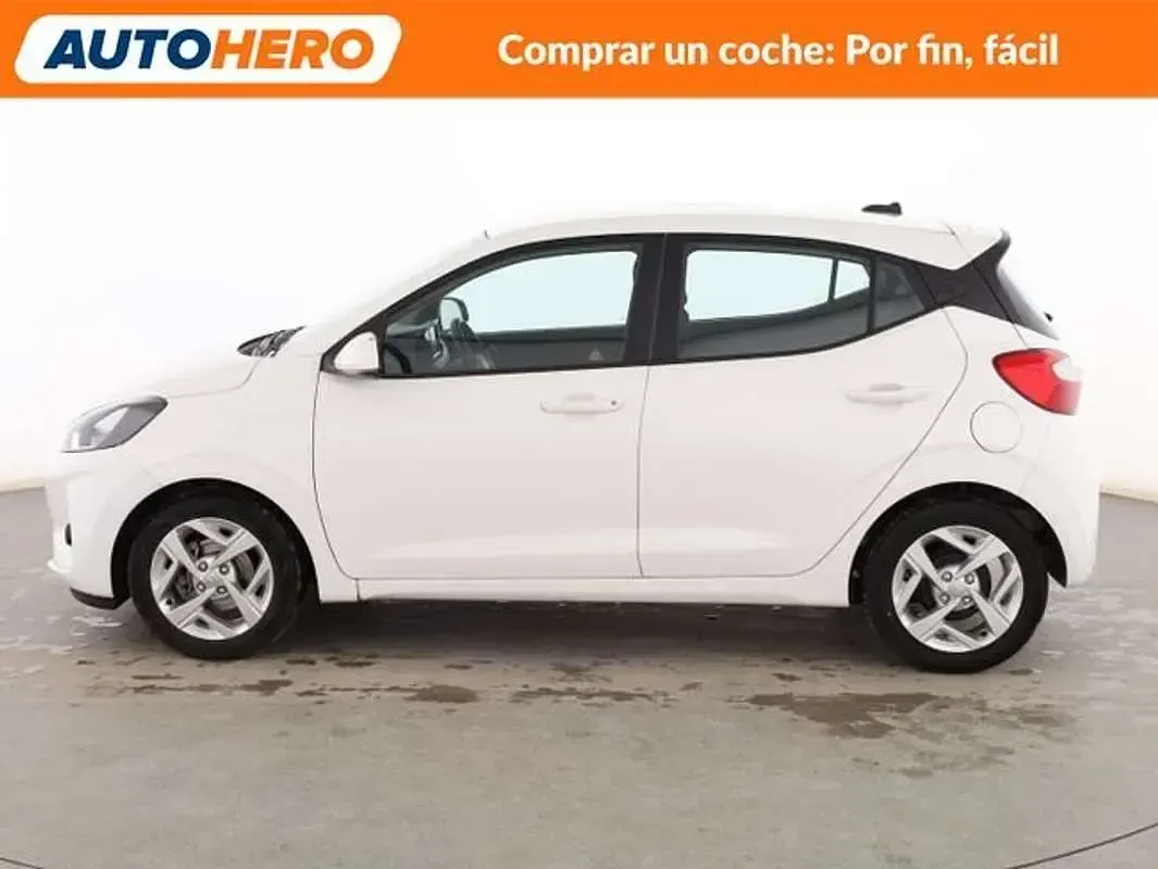 Usado Hyundai i10 67 CV (49 kW) 2022 Blanco Utilitario