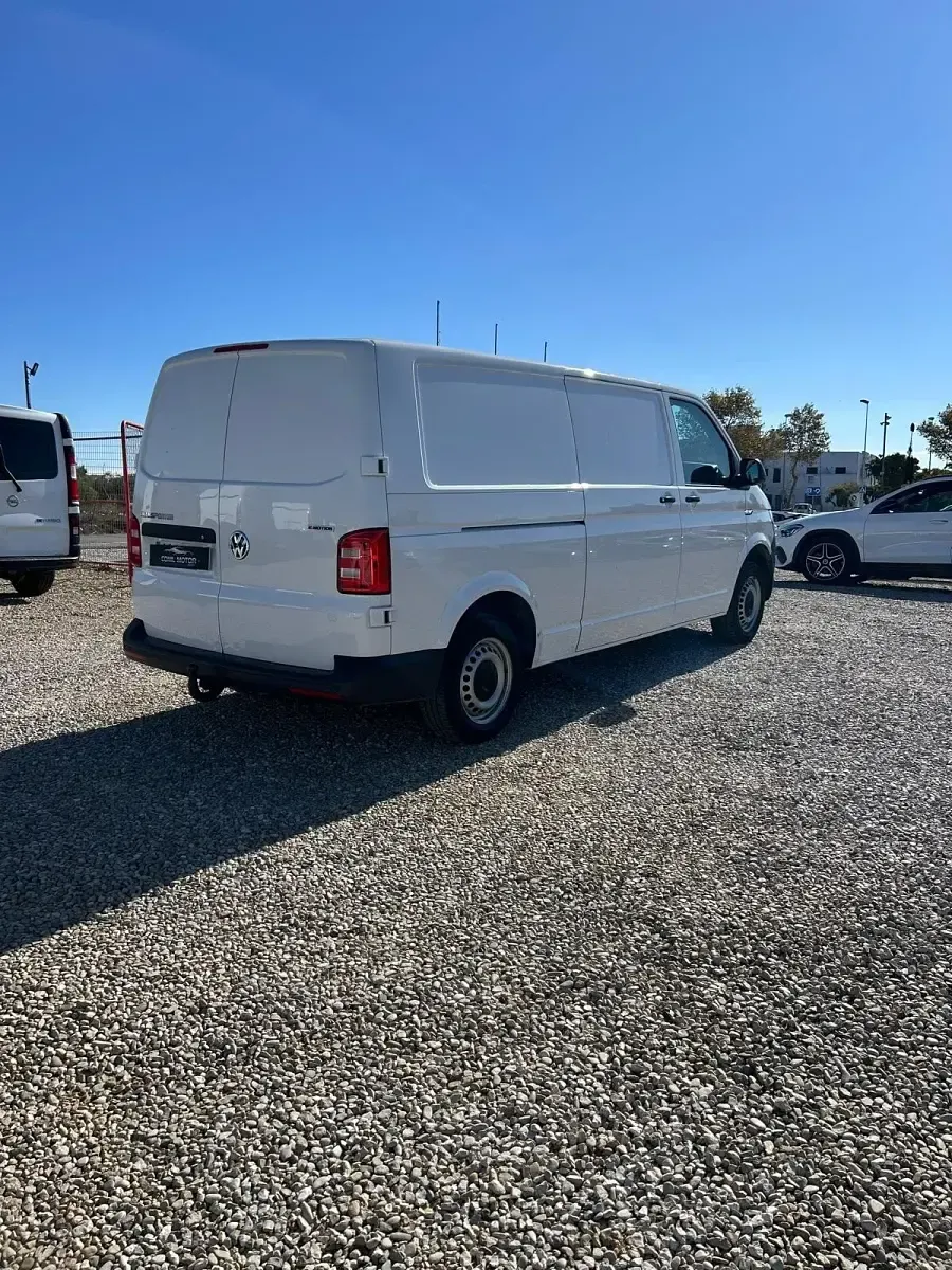 Usado VW Transporter 150 CV (110 kW) 2019 Blanco Van
