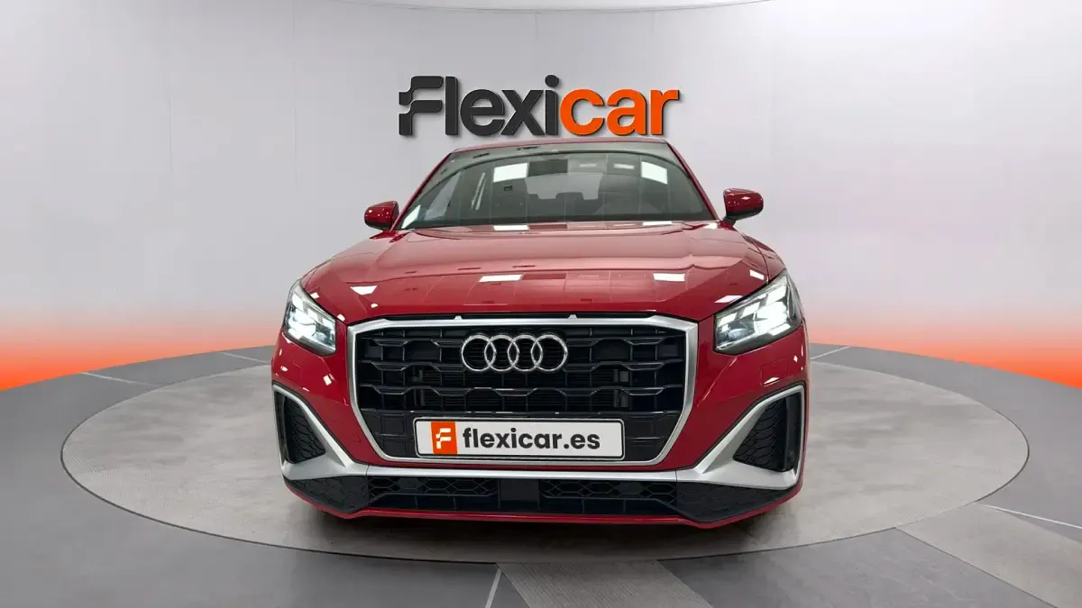 Usado Audi Q2 Premium 150 CV (110 kW) 2024 Rojo SUV