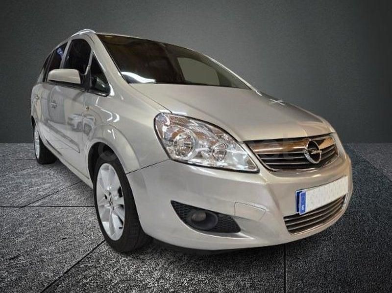 Usado Opel Zafira Cosmo 120 CV (88 kW) 2008 Gris / plata Monovolumen