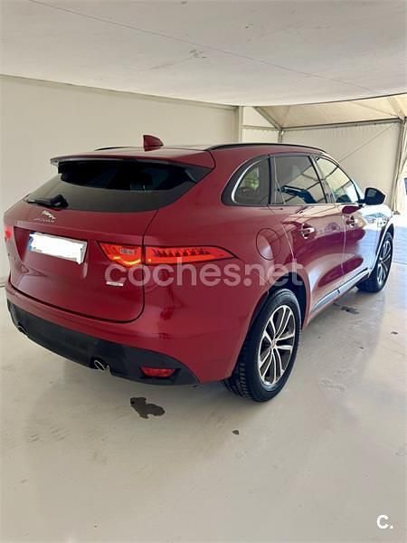Usado Jaguar F-Pace R-Sport 240 CV (176 kW) 2017 Granate SUV