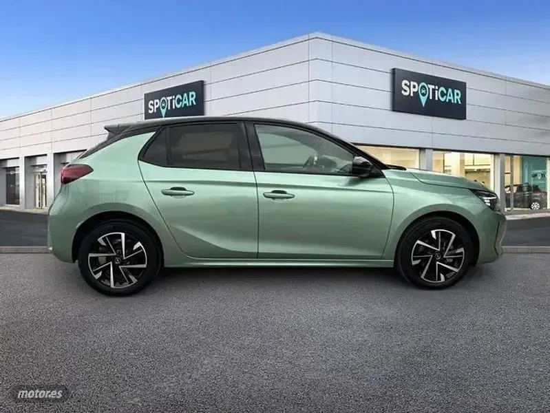 Nuevo Opel Corsa Edition 100 CV (73 kW) 2025 Verde Utilitario