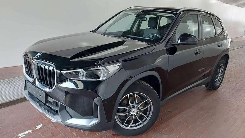 Usado BMW X1 Comfort Edition 136 CV (100 kW) 2023 Negro SUV