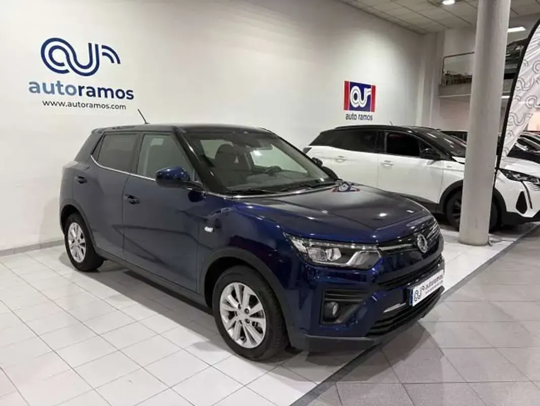 Usado SsangYong Tivoli 129 CV (94 kW) 2021 Azul SUV