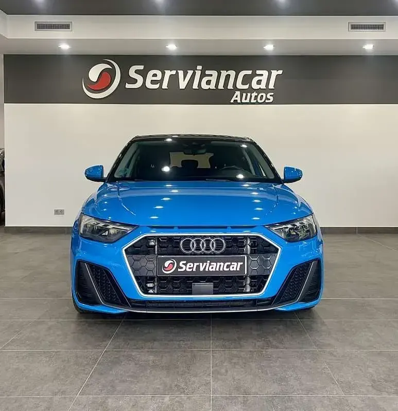 Usado Audi A1 Sportback Premium 116 CV (85 kW) 2019 Azul Utilitario