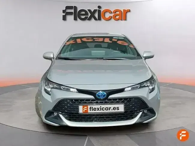 Usado Toyota Corolla Active 140 CV (102 kW) 2024 Gris Berlina