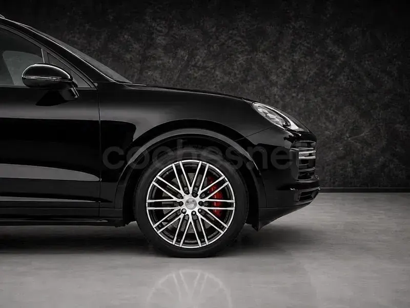 Usado Porsche Cayenne GTS 440 CV (323 kW) 2015 Negro SUV