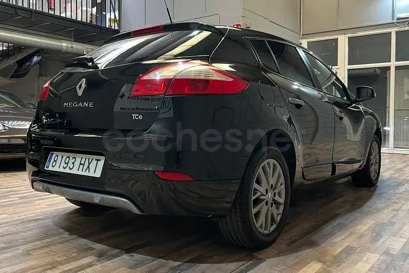 Usado Renault Mégane III GT 115 CV (84 kW) 2014 Negro Berlina