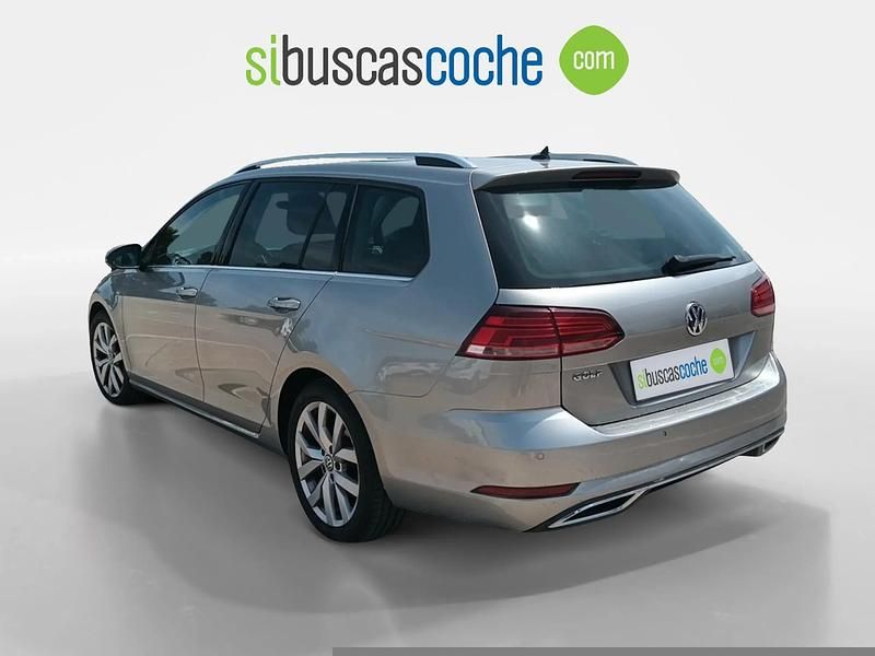 Usado VW Golf VII Sportline 150 CV (110 kW) 2020 Gris/plata Familiar