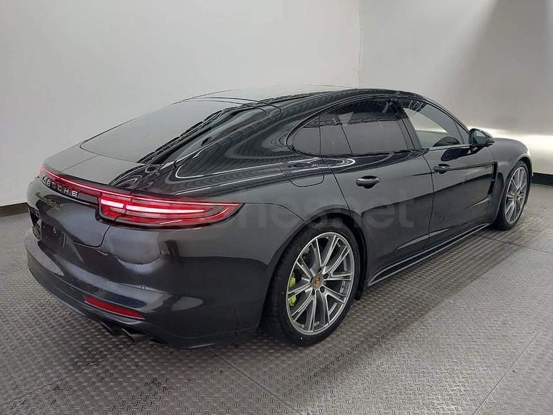 Usado Porsche Panamera Turbo S 680 CV (500 kW) 2020 Gris / plata Berlina