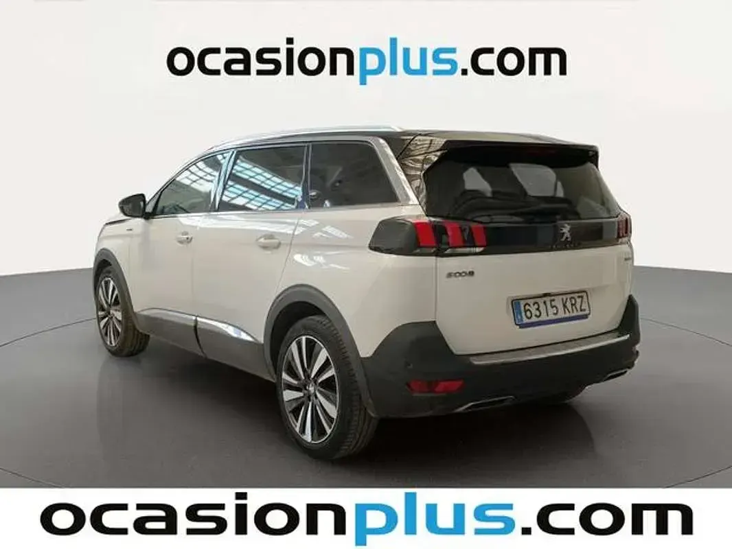 Usado Peugeot 5008 GT-line 131 CV (96 kW) 2018 Blanco SUV