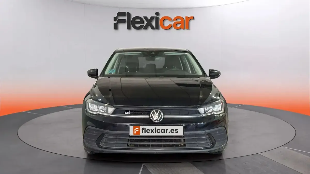 Usado VW Polo 95 CV (69 kW) 2021 Negro Utilitario