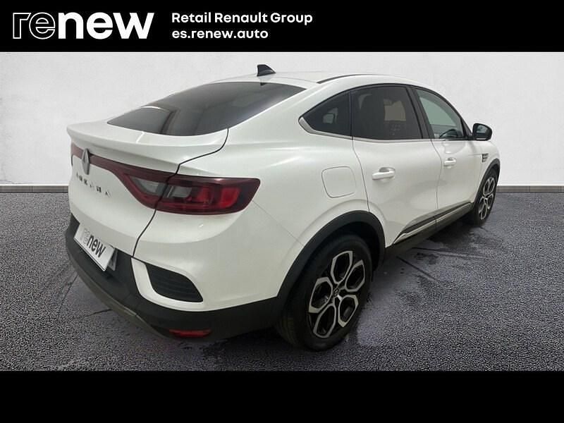 Usado Renault Arkana Zen 140 CV (102 kW) 2021 Blanco SUV
