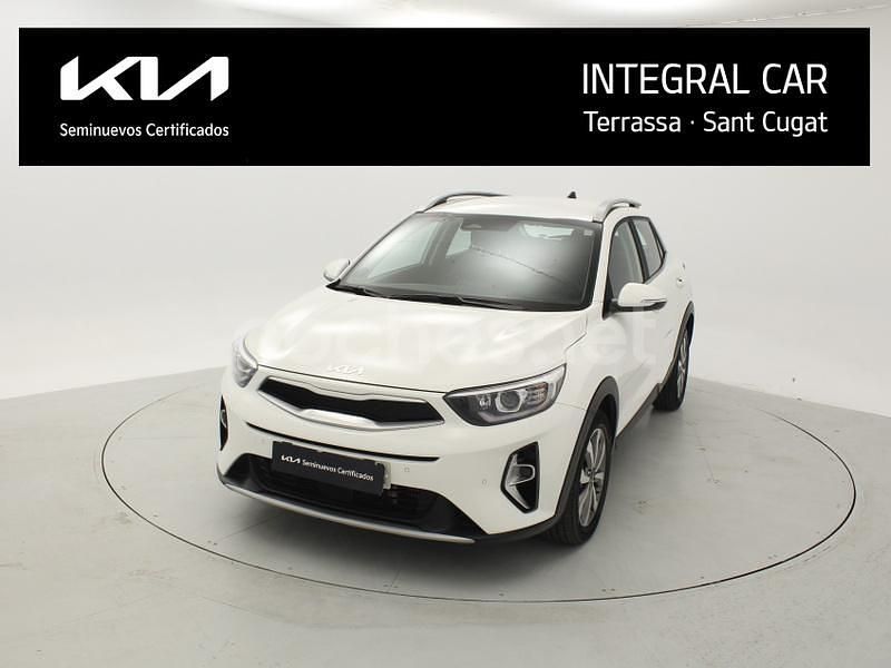 Blanco Usado 2022 Kia Stonic SUV | 17.900 € (Precio justo) - Imagen 1/4