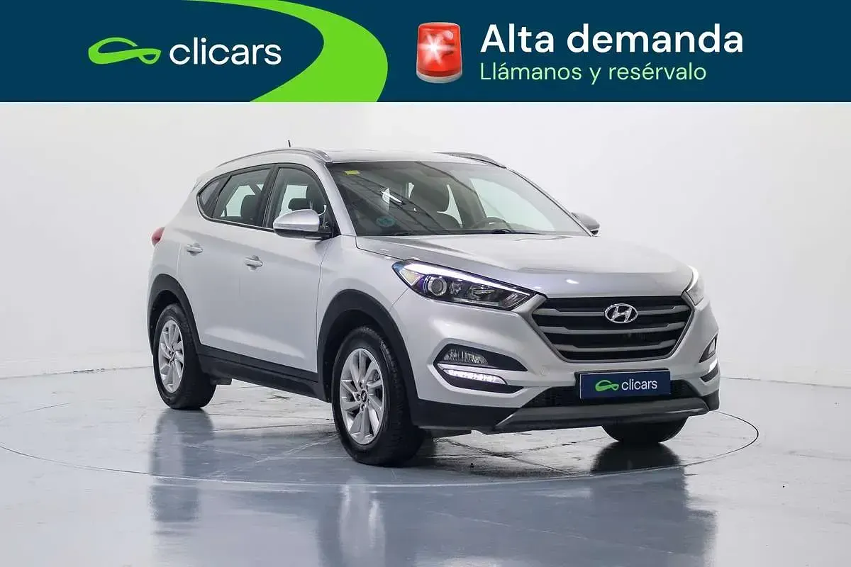 Usado Hyundai Tucson 114 CV (83 kW) 2015 Plateado SUV