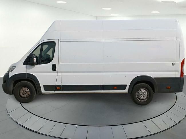 Usado Citroën Jumper 165 CV (121 kW) 2019 Blanco Monovolumen